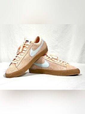 Nike Blazer Low Platform Suede Sneakers Peach & Blue Gum Sole Women’s 10